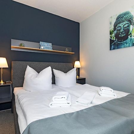 Hotel Zur Traube Кюлунгсборн Экстерьер фото